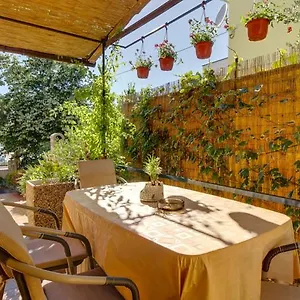 https://apartment-oleander.primorje-gorskikotar.com